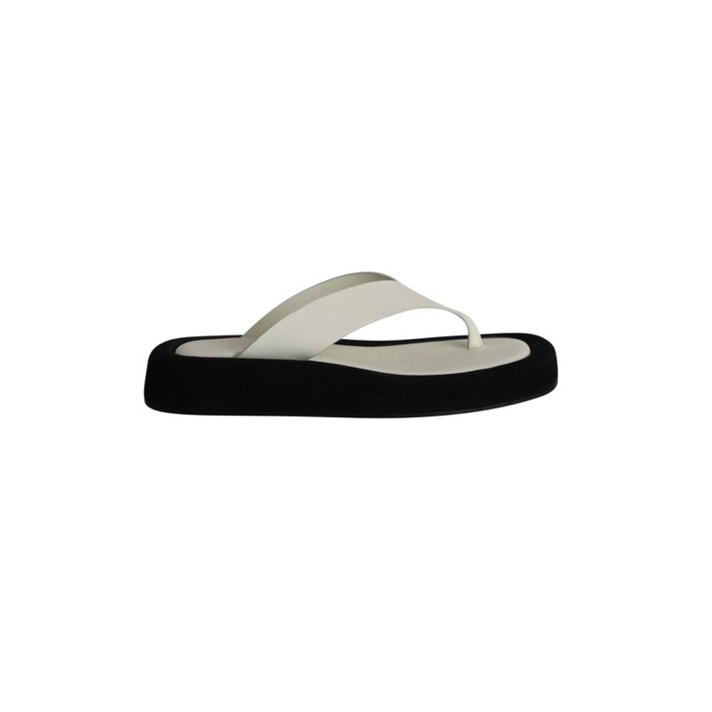 The Row Ginza Flip Flop Sandals in White Leather